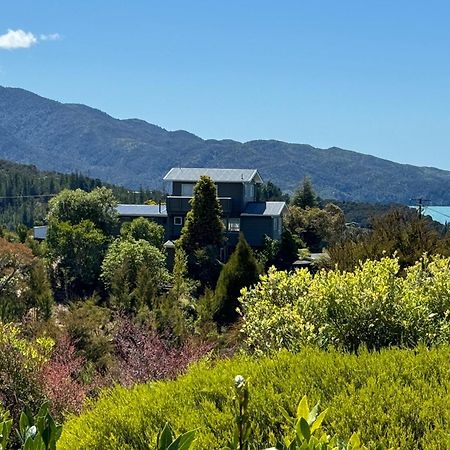 Hilltop Heaven - Kaiteriteri Holiday Home Exterior photo