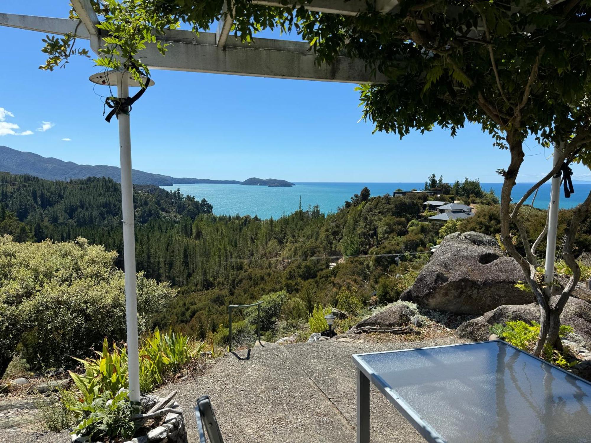 Hilltop Heaven - Kaiteriteri Holiday Home Exterior photo