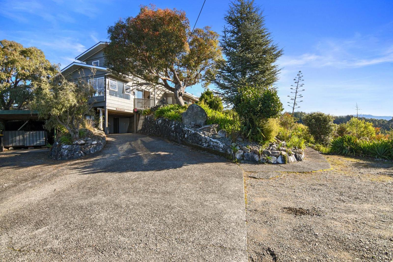 Hilltop Heaven - Kaiteriteri Holiday Home Exterior photo